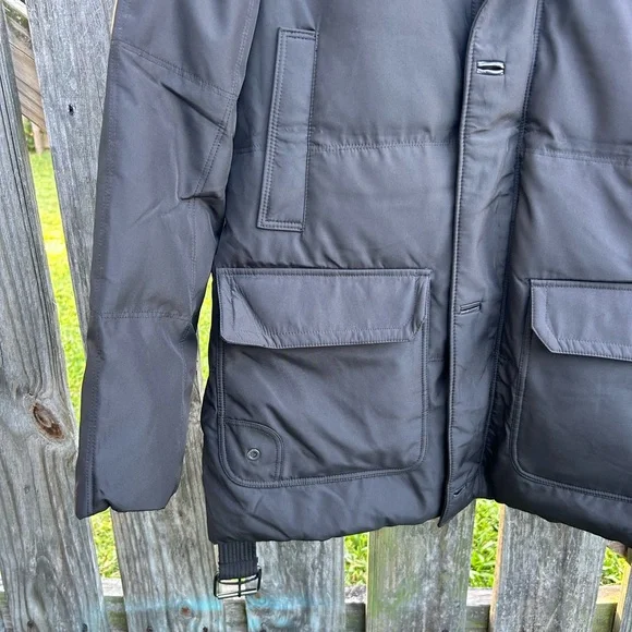 Aquascutum London Black Puffer Jacket with Insulated Design - Picture 3 of 11